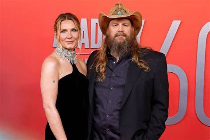 Does Chris Stapleton Support Trump? Here's The Facts