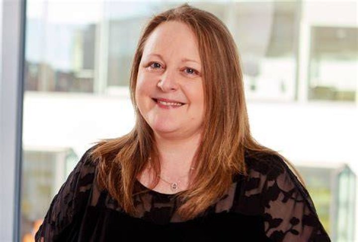 Helen Morris Hotel, Leisure & Travel Director psd group group