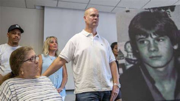 Informant &lsquo;White Boy Rick&rsquo; sues feds for recruiting him as a child