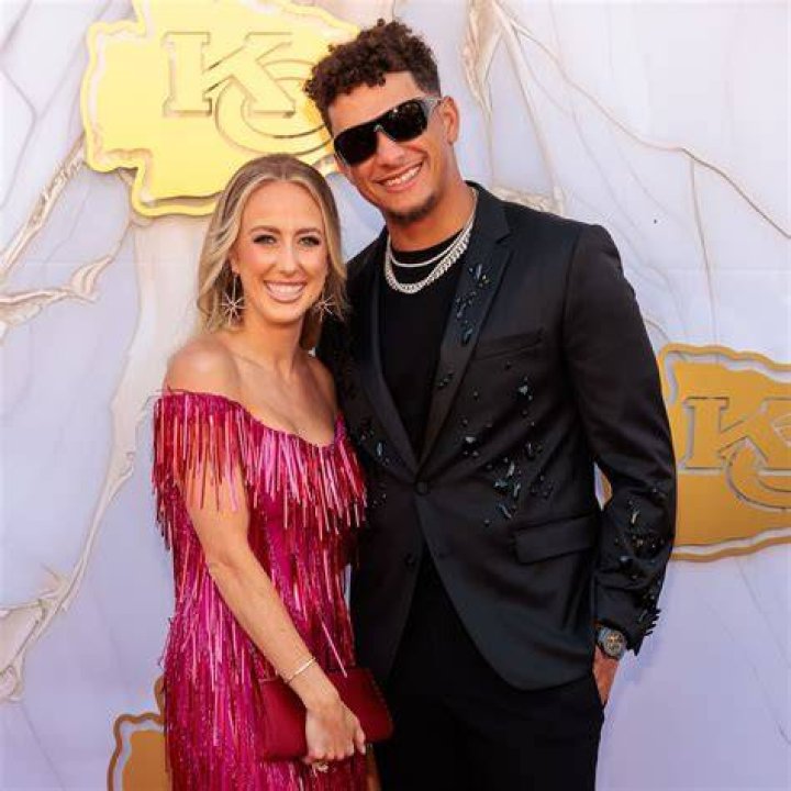 Patrick Mahomes, Brittany Mahomes reveal gender of their second child