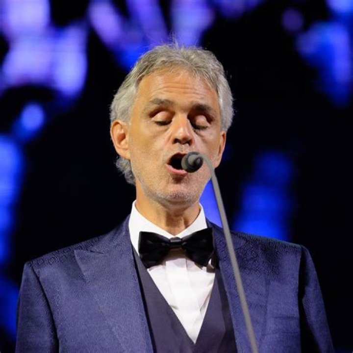 Photo Le ténor Andrea Bocelli dans le "Danse avec les stars" italien